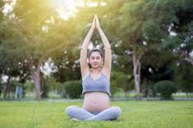Mẹ bầu nên tập thể dục thương xuyên, tăng độ dẻo dai bền bỉ giúp thai nhi khỏe phát triển toàn diện